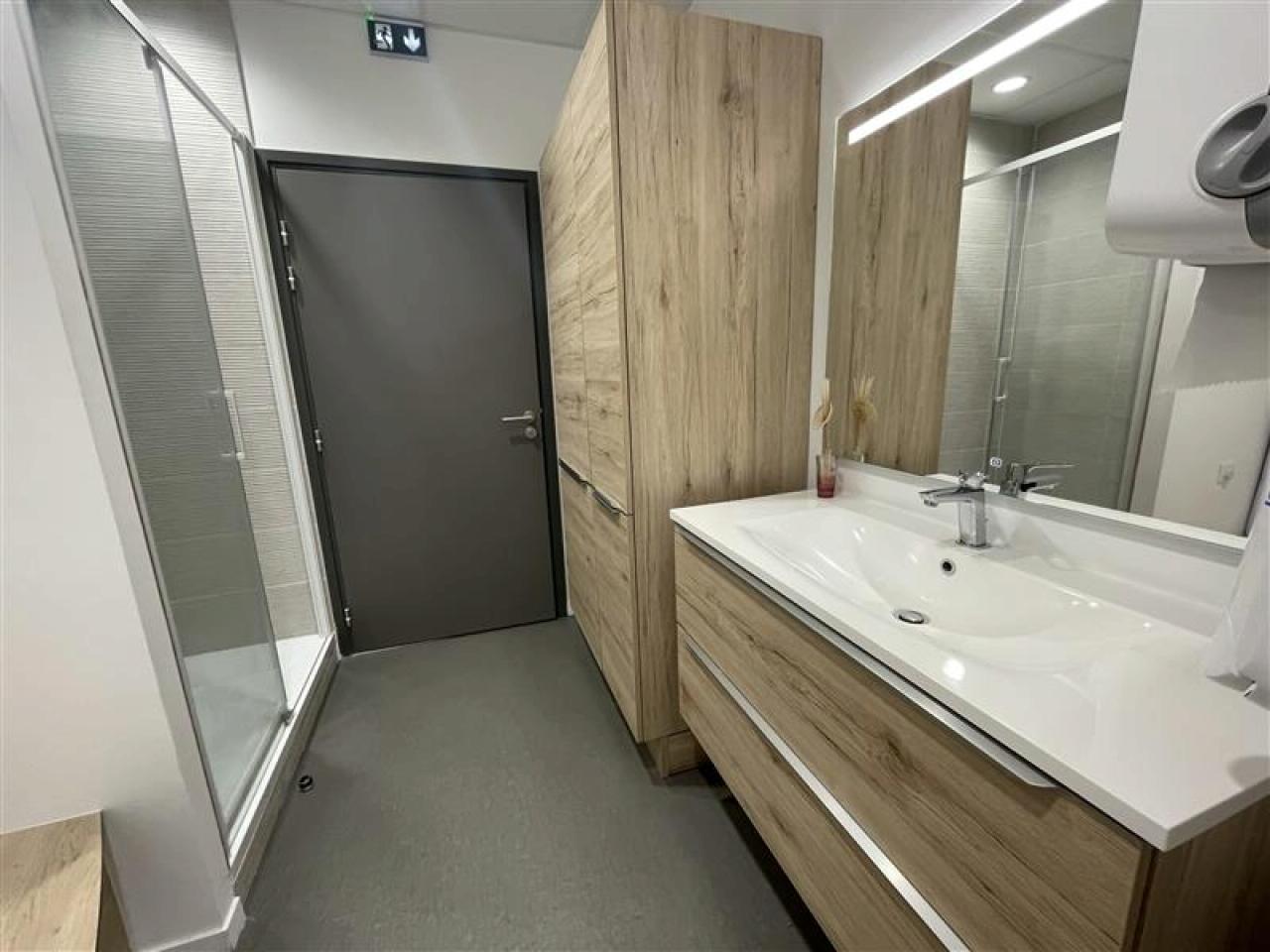 Bureau Castelnau-le-Lez 579m² Vente bureau Castelnau-le-Lez Hérault OVBUR2425913 24